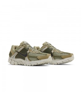 Nike Zoom Vomero 5 Neutral Olive - Фото №2