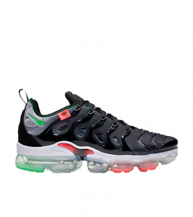 Nike Air VaporMax Plus Worldwide Black