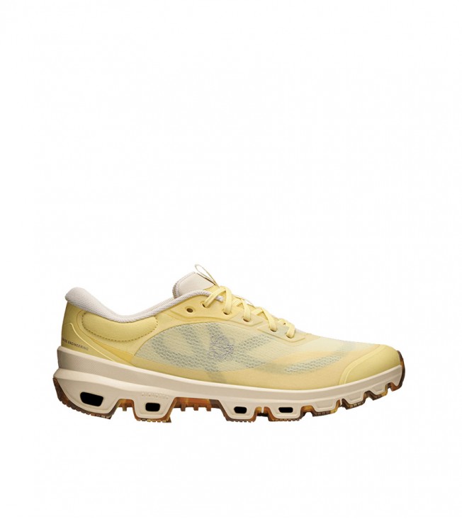 On Running Cloudventure 2 LOEWE Yellow Tan Grey
