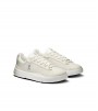 On The Roger Advantage White White Ivory Ivory (WMNS)