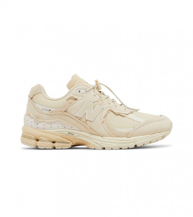New Balance 2002R Protection Pack Sandstone