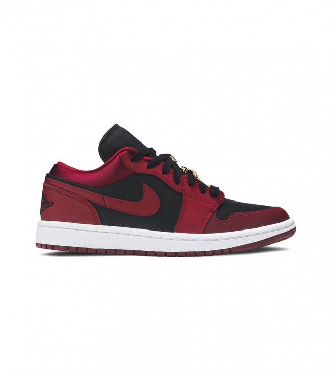Nike Air Zoom Pegasus 36 Shield Fire Pink Silver Black WMNS