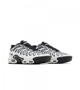 Nike Air Max Plus Drift White Black Metallic Silver - Фото №2