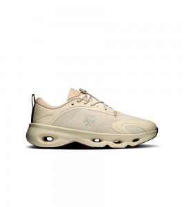 On Running Cloudsolo Loewe Sand Burgundy Wmns
