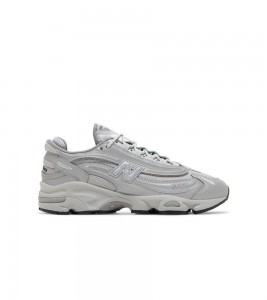 New Balance 1000 Silver Reflective