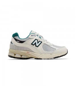 New Balance 2002R Vintage Teal Pouch