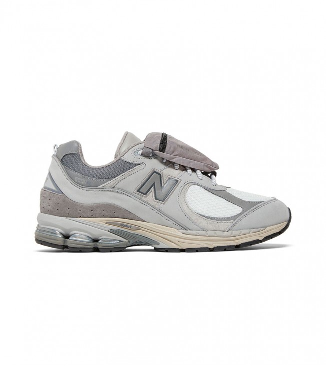 New Balance 2002R Grey Pocket