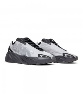 Кроссовки adidas Yeezy Boost 700 MNVN Metallic - Фото №2