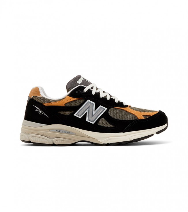 New Balance 990v3 MiUSA Black Tan