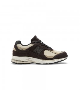 New Balance 2002R Gore-Tex Black Coffee