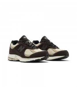 New Balance 2002R Gore-Tex Black Coffee - Фото №2