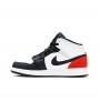 Кроссовки Air Jordan 1 Mid Se White Black Red Spruce GS