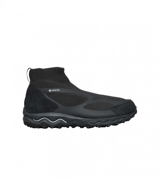 Mizuno Wave Mujin TL Mid Gore-Tex nonnative Triple Black