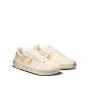 On Running The Roger Clubhouse Ace Ivory Dew Wmns