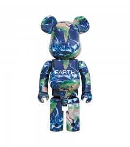Bearbrick Earth (Columbia Space Shuttle) 1000%