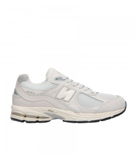 New Balance 2002R Linen Fog Rain Cloud
