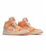 Кроссовки Jordan 1 Mid Apricot Orange WMNS