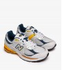 New Balance 2002R