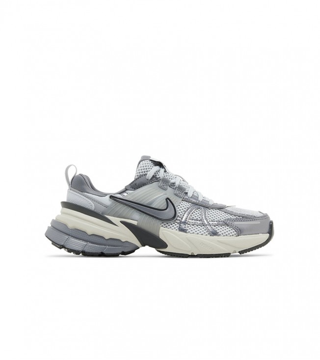 Nike V2K Run Pure Platinum Wolf Grey WMNS