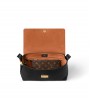 Сумка Louis Vuitton Low Key Messenger