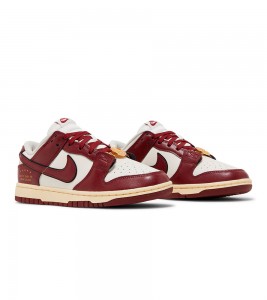 Nike Dunk Low SE Sisterhood Sail Team Red WMNS - Фото №2