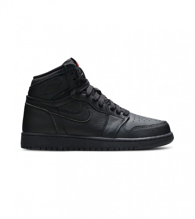 Кроссовки Air Jordan 1 Retro Essentials Black GS