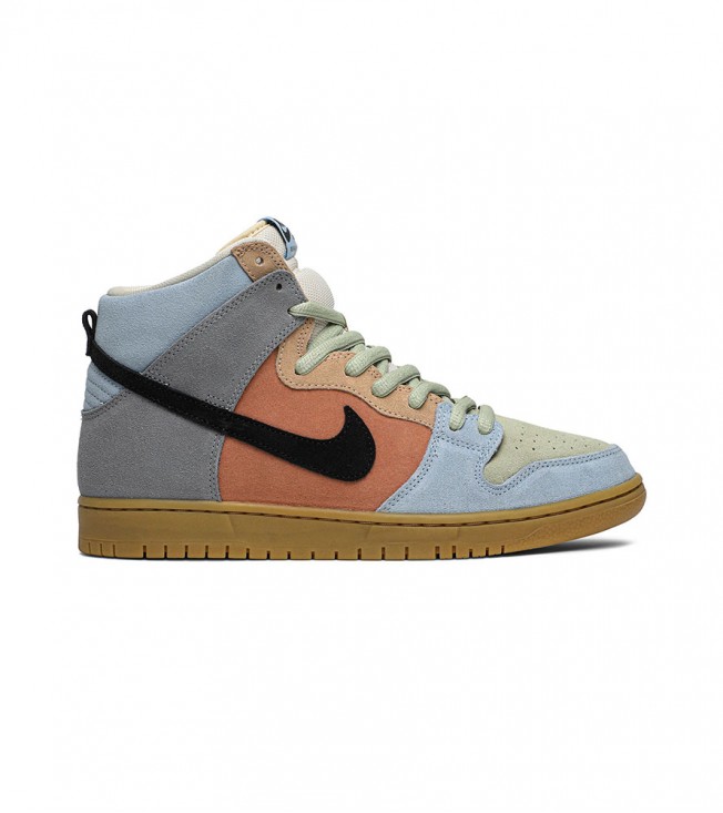 Nike SB Dunk High Spectrum