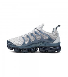 NIKE AIR VAPORMAX PLUS - Фото №2