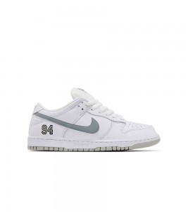 Nike Sb Dunk Low X Supreme White Metallic Silver