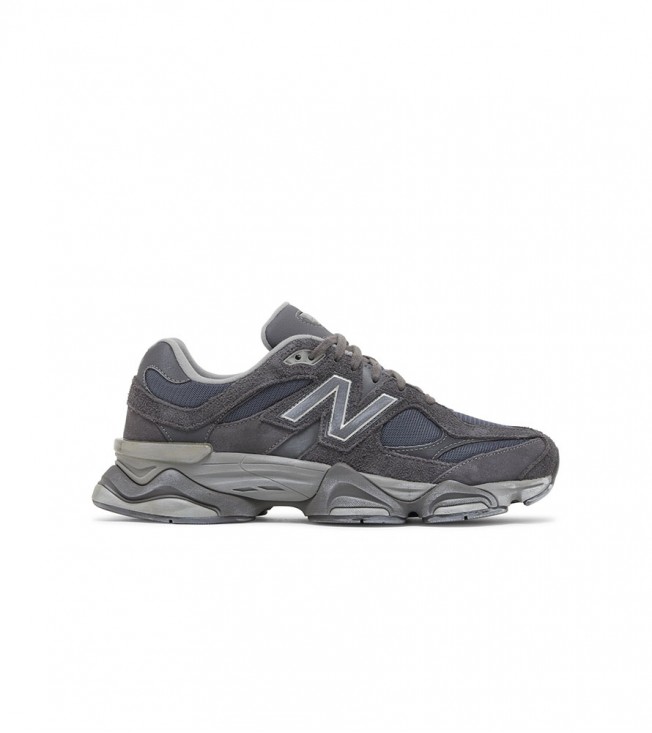 New Balance 9060 Magnet