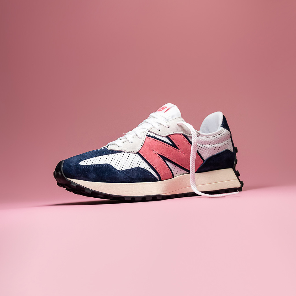 New Balance 327
