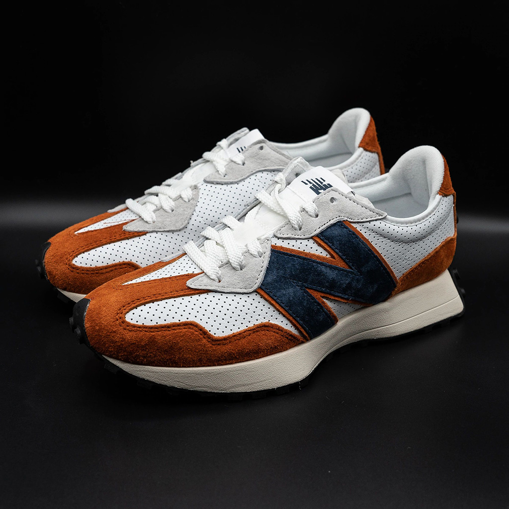 New Balance 327