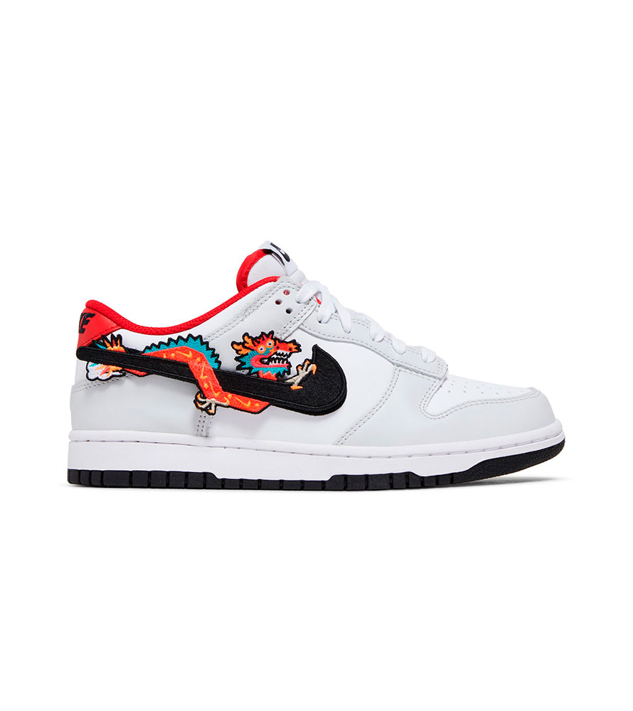 絵本・児童書 NIKE DUNK LOW SE 28cm Nike Dunk Low Year Of The Dragon (GS) - FZ5528-101 - Купить, Цена