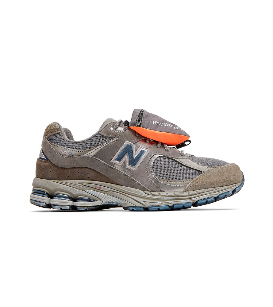 New Balance 2002R Grey Brown Pouch - M2002RVA - Купить, Цена